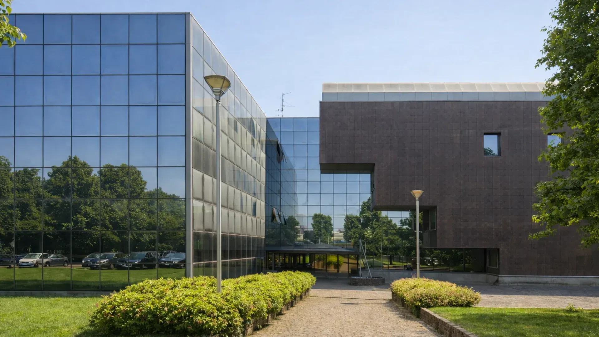 Cernusco Business Center Building Commer external