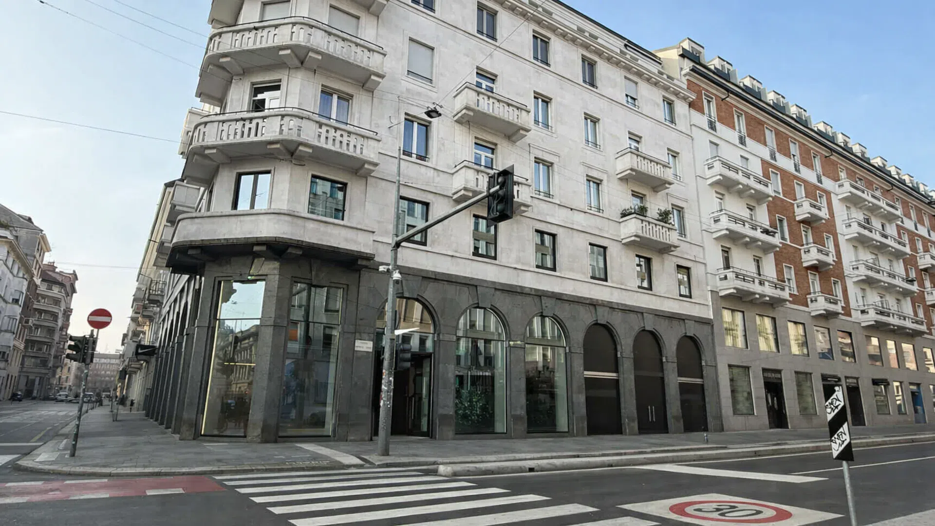 buenos-aires-59-milano-hero-01.webp